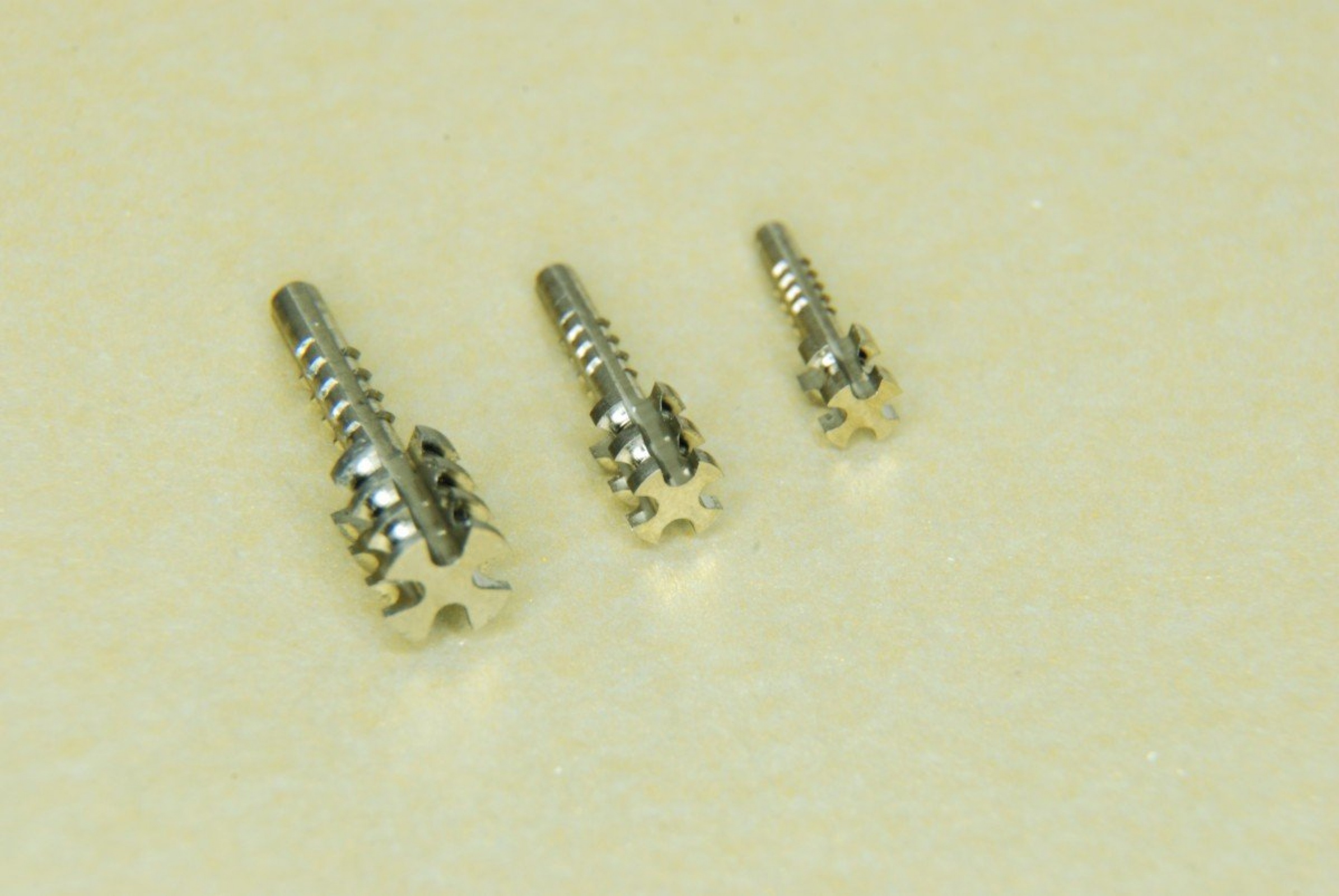 Штифт внутриканальный цилиндрический титановый ШВЦТ-2,75-8,75